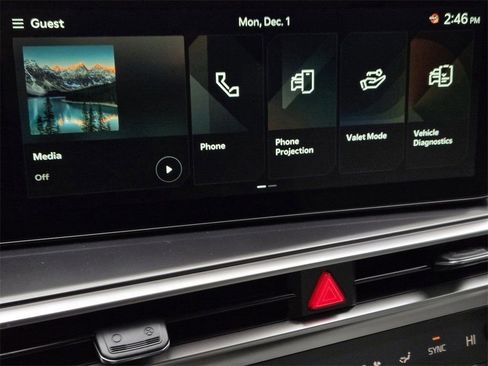 New 2026 Kia Sorento S FWD image 14