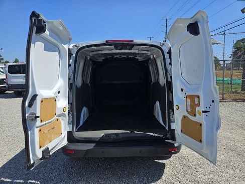 Used 2022 Ford Transit Connect XLT FWD image 18