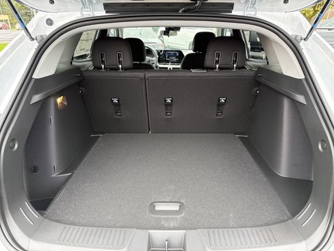 New 2026 Chevrolet Trax LS w/ LS Convenience Package FWD image 5