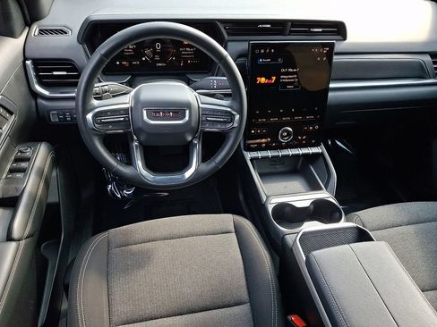 Used 2025 GMC Terrain Elevation AWD/4WD image 11