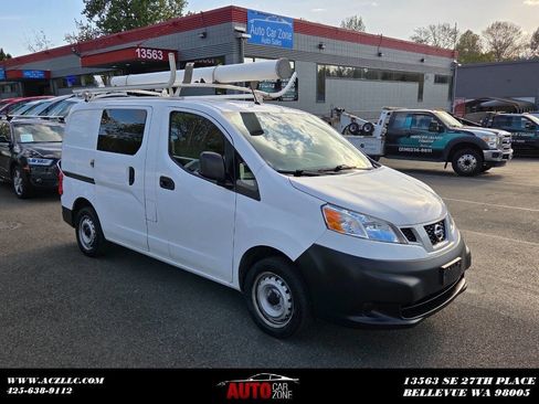 Used 2017 Nissan NV200 S w/ Cruise Control Package FWD image 1