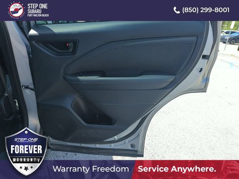 Used 2025 Subaru Forester Premium AWD/4WD image 33
