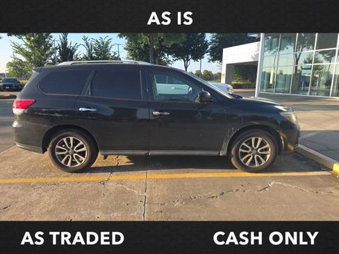 Used 2016 Nissan Pathfinder S FWD image 6