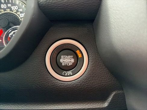 Used 2024 RAM 3500 Laramie w/ Night Edition image 37