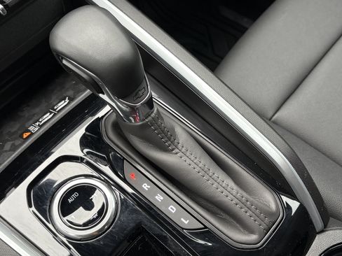 New 2026 Chevrolet Colorado LT w/ LT Convenience Package image 19