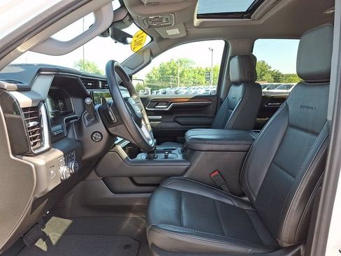 Used 2024 GMC Sierra 1500 Denali w/ Denali Reserve Package AWD/4WD image 14