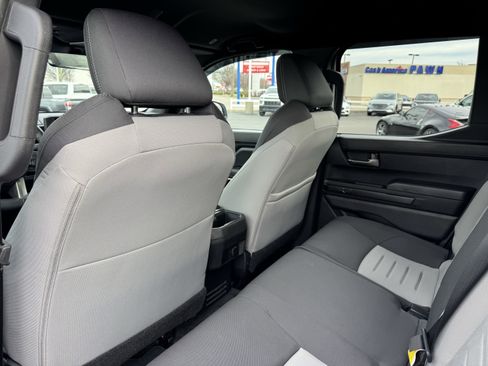 Used 2025 Toyota Tacoma TRD Sport image 31