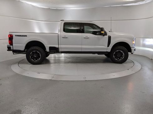 New 2025 Ford F250 Lariat w/ Lariat Ultimate Package image 9