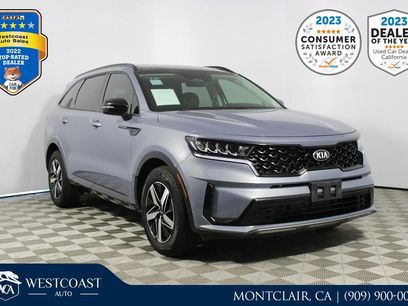 Used 2021 Kia Sorento S w/ Panoramic Sunroof Package