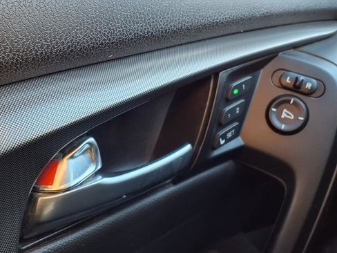 Used 2012 Acura TL image 9