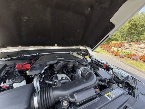 Used 2019 Jeep Wrangler Unlimited Sport S AWD/4WD image 10