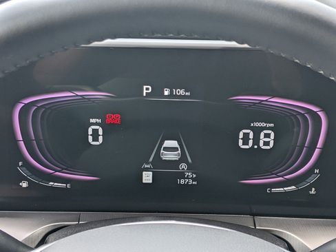 Used 2025 Kia Telluride LX image 21