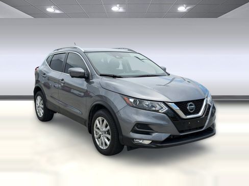 Used 2021 Nissan Rogue Sport SV w/ Technology Package FWD image 7