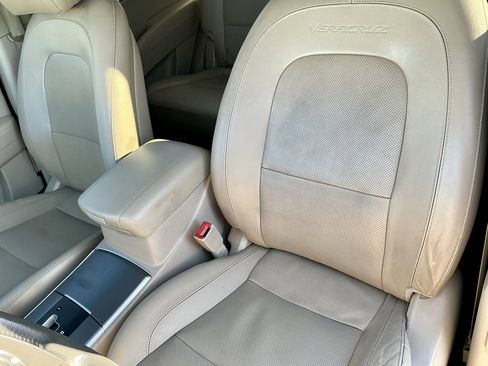 Used 2012 Hyundai Veracruz Limited image 39