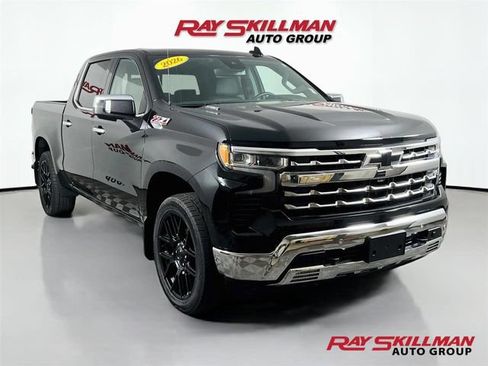 Used 2026 Chevrolet Silverado 1500 LTZ AWD/4WD image 1