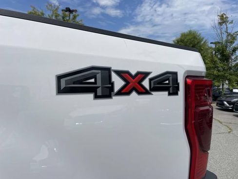 Certified 2020 Ford F250 Lariat w/ Lariat Value Package AWD/4WD image 13