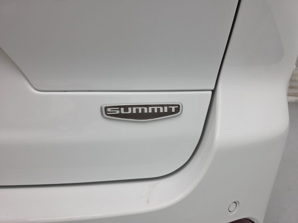 Used 2024 Jeep Grand Cherokee L Summit AWD/4WD image 74