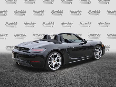 Used 2021 Porsche 718 Boxster image 9
