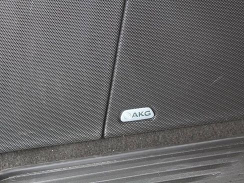 Used 2025 Cadillac Escalade ESV Sport Platinum w/ LPO, Floor Liner Package AWD/4WD image 7