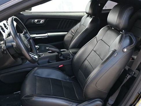 Used 2017 Ford Mustang GT Premium w/ Black Accent Package RWD image 17