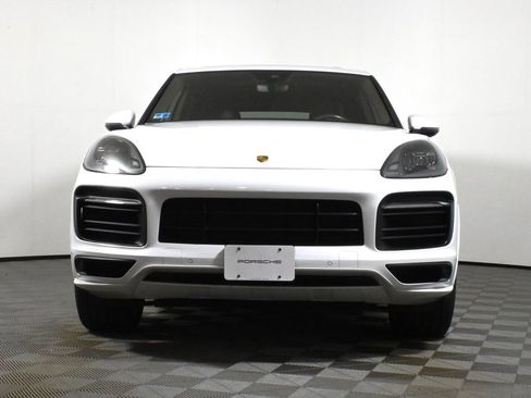 Used 2022 Porsche Cayenne GTS image 10