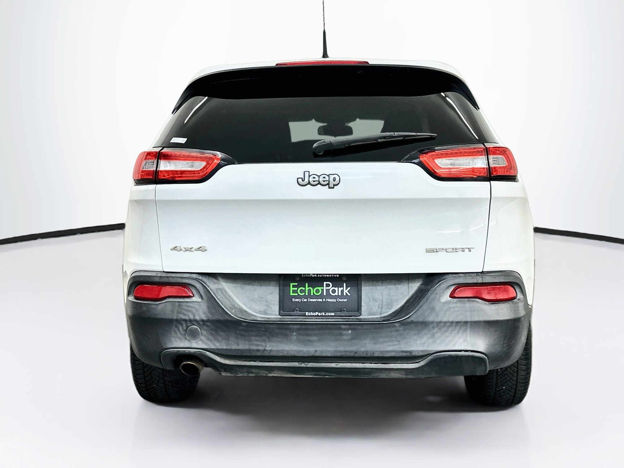 Used 2014 Jeep Cherokee Sport AWD/4WD image 7