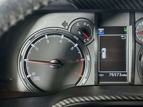 Certified 2021 Toyota 4Runner SR5 Premium w/ Moonroof Package AWD/4WD image 14