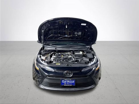 Used 2024 Toyota Corolla LE image 21