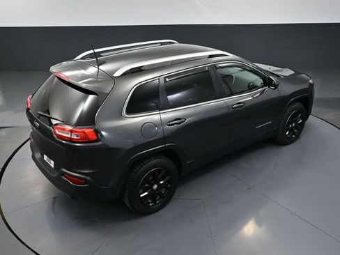 Used 2016 Jeep Cherokee Latitude w/ North All-Season Group AWD/4WD image 52