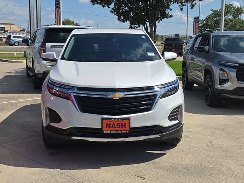 Certified 2024 Chevrolet Equinox LT FWD image 2