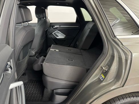 Used 2020 Audi Q3 2.0T Premium Plus w/ Premium Plus Package image 31