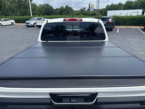 Used 2025 Nissan Frontier PRO-4X w/ Pro Convenience Package AWD/4WD image 8