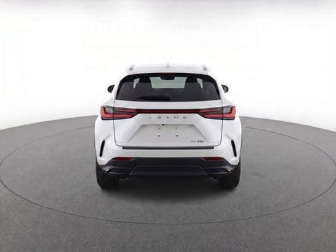 Used 2025 Lexus NX 250 FWD w/ Premium Package image 6