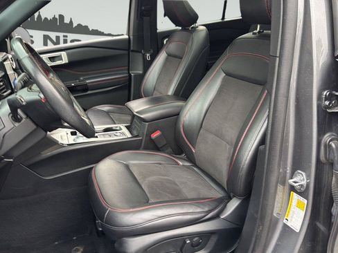 Used 2023 Ford Explorer ST-Line w/ Class IV Trailer Tow Package AWD/4WD image 19