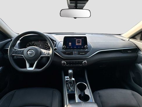 Used 2021 Nissan Altima 2.5 SV FWD image 25