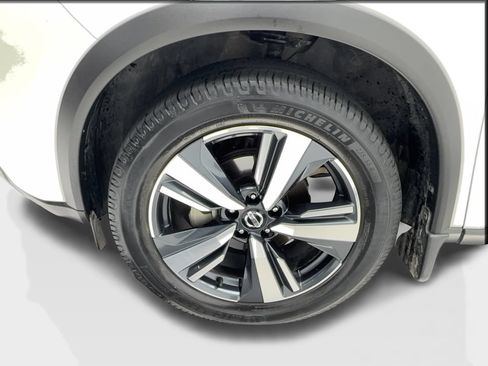 Used 2021 Nissan Rogue SL FWD image 13