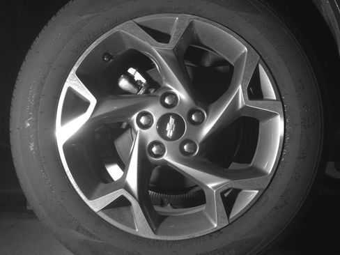 Used 2025 Chevrolet Trax LT w/ LT Convenience Package image 15