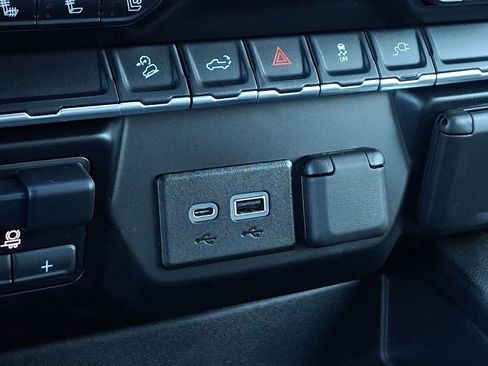 Used 2023 GMC Sierra 2500 AT4 w/ Gooseneck/5TH Wheel Package image 25