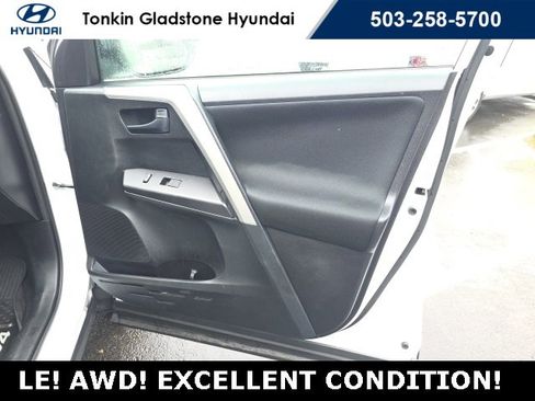 Used 2017 Toyota RAV4 LE image 20