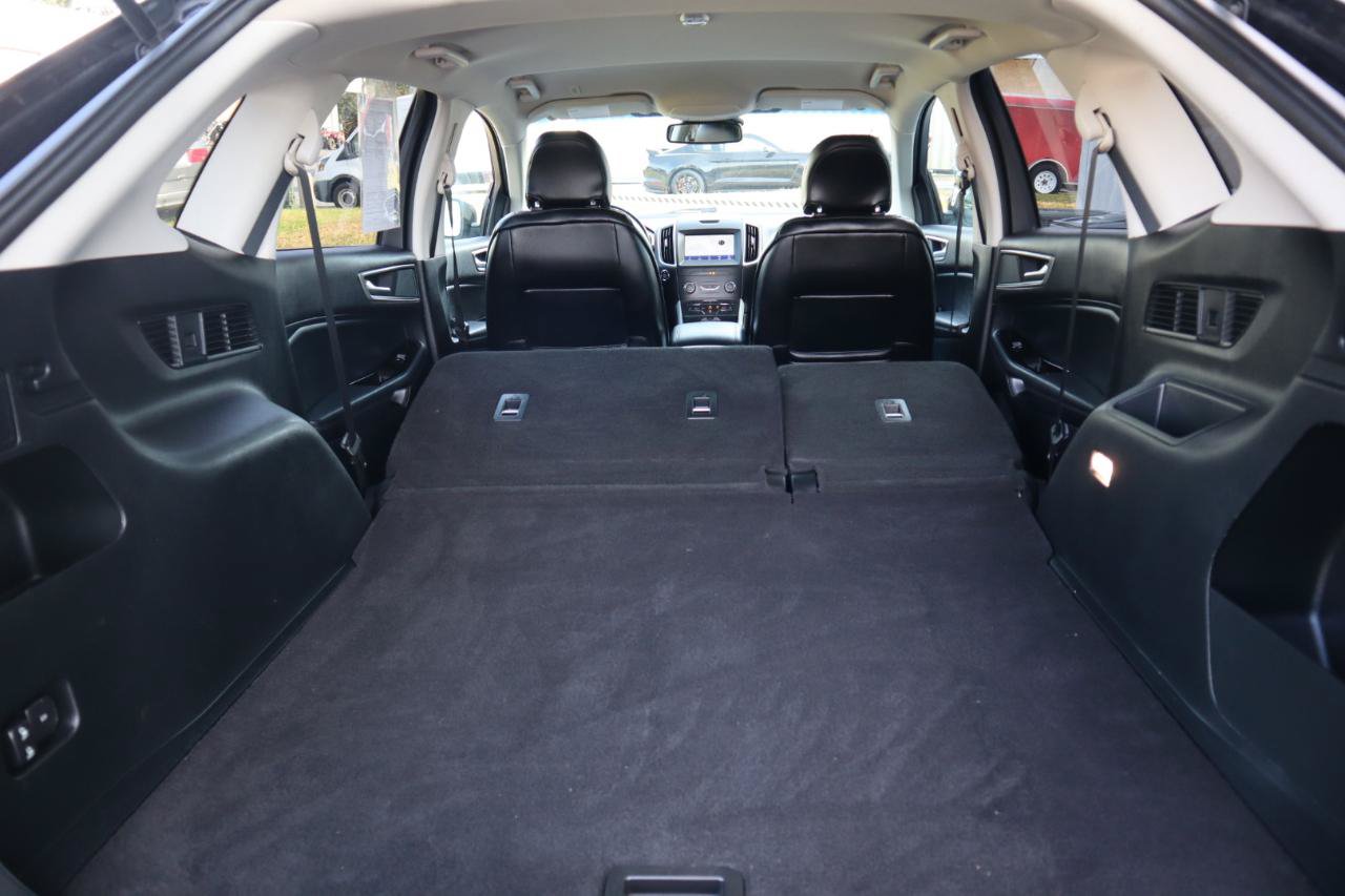 Used 2019 Ford Edge SEL w/ Equipment Group 201A AWD/4WD image 48