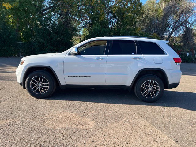 Used 2018 Jeep Grand Cherokee Limited w/ Luxury Group II AWD/4WD image 2