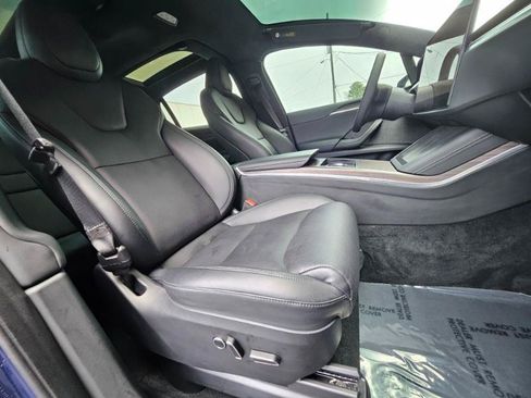 Used 2023 Tesla Model X AWD/4WD image 59