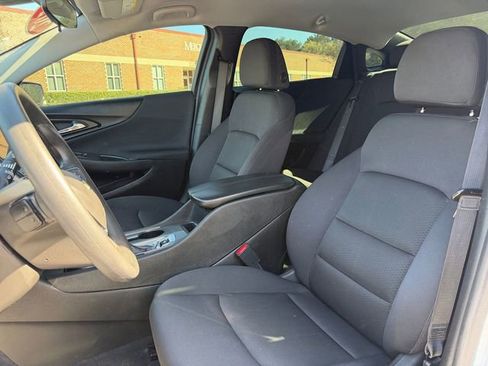 Used 2024 Chevrolet Malibu LT FWD image 5