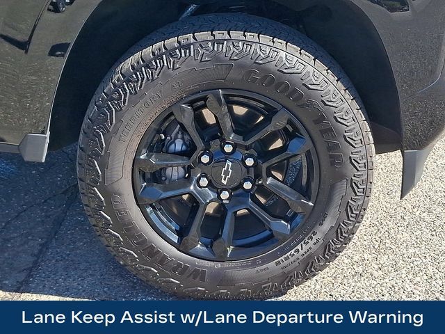 Used 2025 Chevrolet Colorado Z71 w/ Midnight Edition AWD/4WD image 29