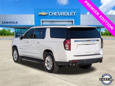 Used 2023 Chevrolet Suburban Premier image 3
