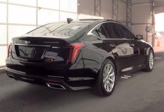 Used 2023 Cadillac CT5 Luxury w/ Sun And Sound Package RWD image 2