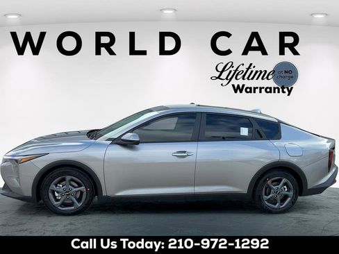 New 2026 Kia K4 FWD image 6
