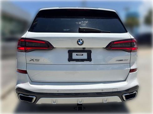 Used 2022 BMW X5 sDrive40i w/ M Sport Package RWD image 6