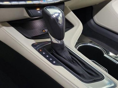 Certified 2024 Cadillac CT4 Luxury image 19