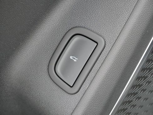 New 2026 Buick Enclave Sport Touring image 44